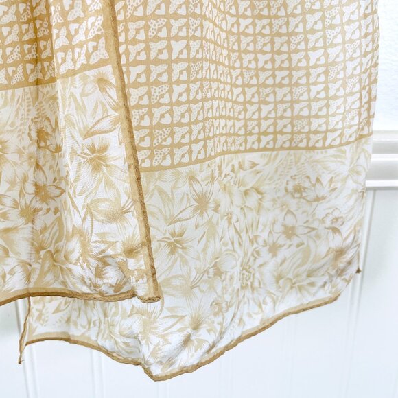 Baar and Beard narrow scarf - tan on ecru floral - Picture 4 of 5